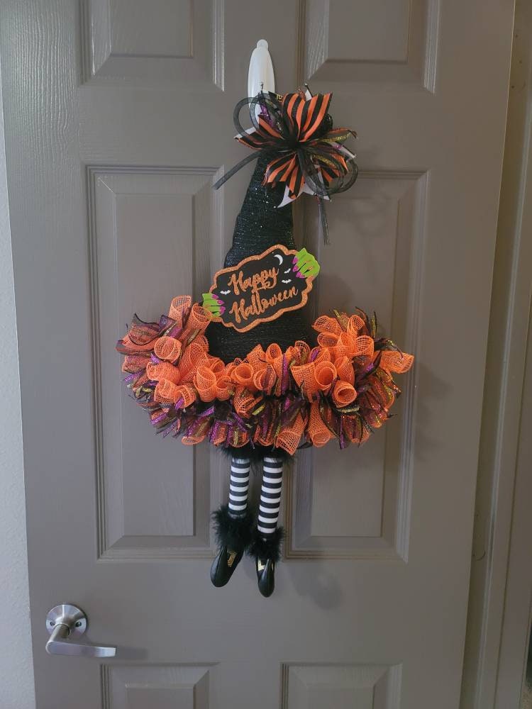 Halloween Witches Hat Wreath, Door wreath, Halloween wreath